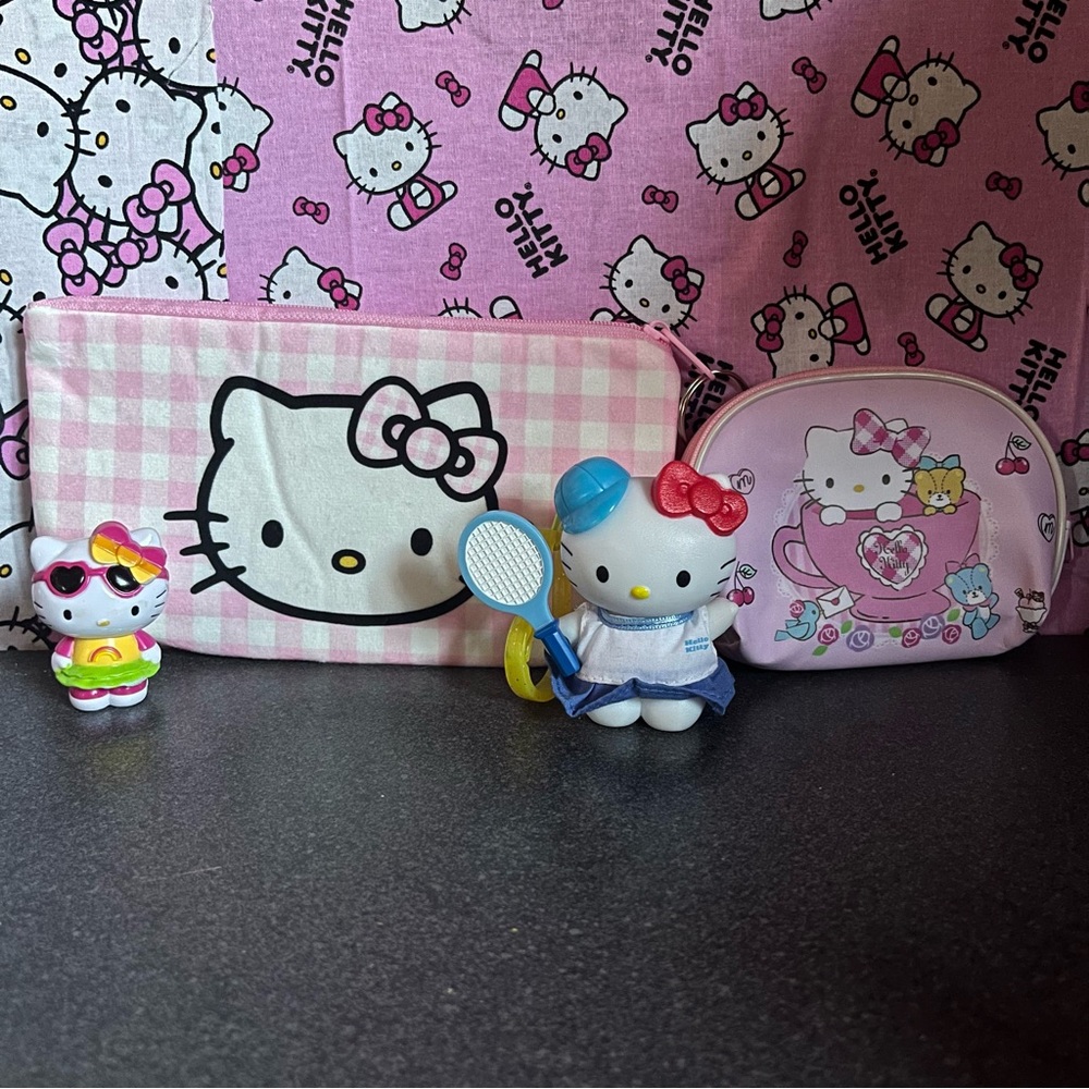 Hello Kitty Bundle